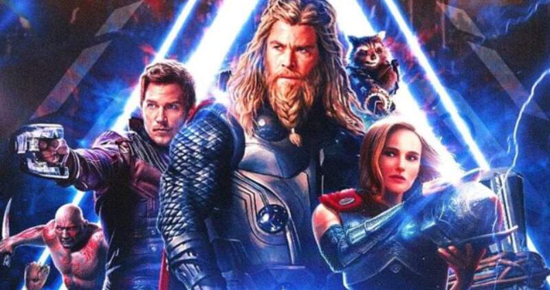 Thor 4 finaliza su rodaje y Chris Hemsworth lo celebra con su Thor más rockero y musculoso